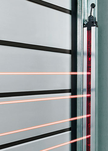 For greater certainty, a photoelectric grid can be attached to the table of maneuver that stops the door and makes it open without having to contact...