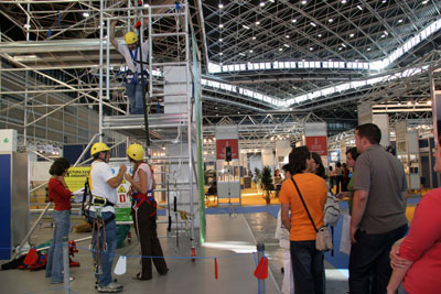 Laboralia 2011 calls throughout the industrial supply and technological Valencian and Spanish of the sector of personal protection and safety at work...