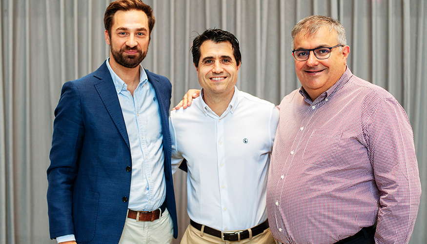 Pedro Beneit, Country Manager de Edpuzzle en Espaa; Alejandro Cebrin, director general del Grupo Edelvives y Romn lvarez Garca...