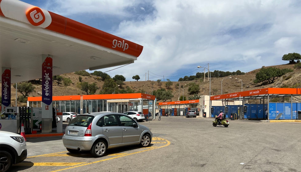 Con el objetivo de realizar una mejora medioambiental y adaptarse a la situacin de bajos recursos de agua en la pennsula ibrica...