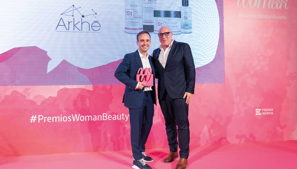 Foto de Arkhé Cosmetics premio Woman Beauty a la línea capilar sostenible