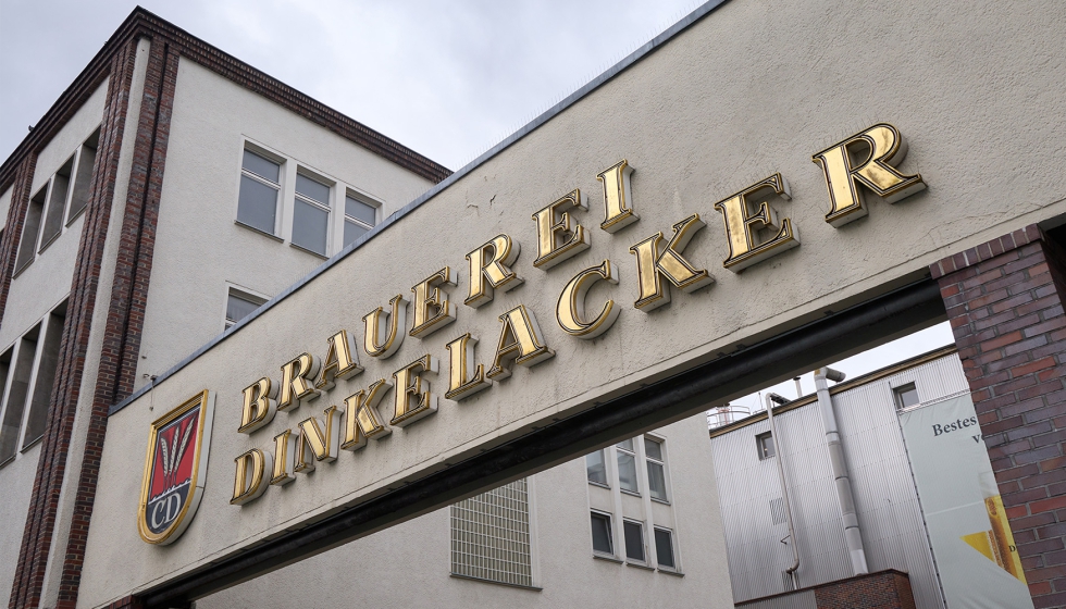 La cervecera independiente Dinkelacker es de propiedad familiar y sigue elaborando cerveza en el mismo lugar de Stuttgart donde Carl Dinkelacker...
