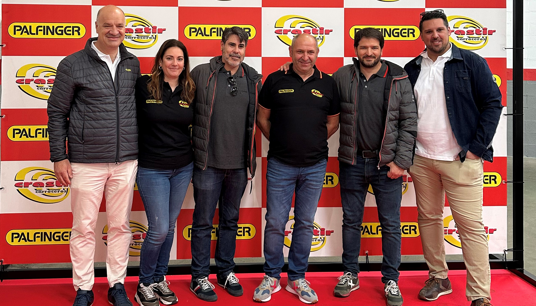 Directivos de Crastir con parte del equipo de Palfinger Ibrica que acudi a la jornada