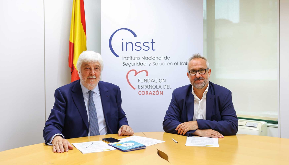 Carlos Arranz, director del INSST y Andrs iguez, presidente de la Fundacin Espaola del Corazn, durante la firma del protocolo de colaboracin...