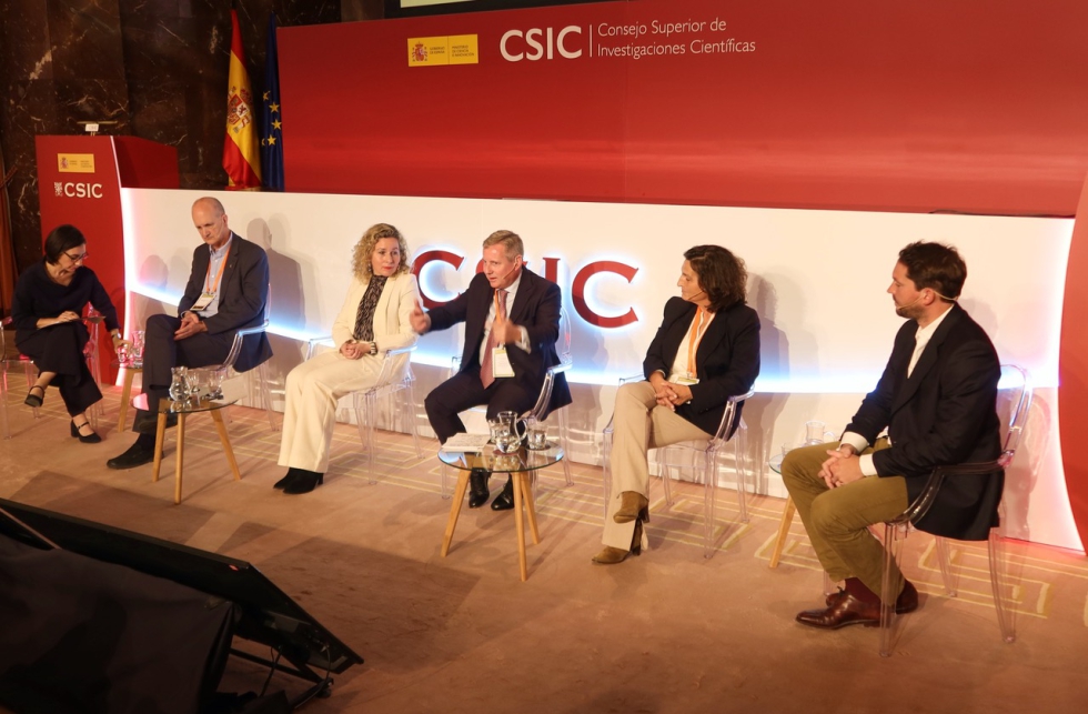 Participantes en el Foro celebrado en la sede del CSIC en Madrid