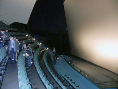 El Atlas Copco Press Day termin con una sesin de cine Imax en formato 3D