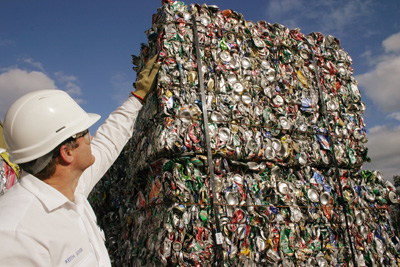  Material sostenible: las latas de aluminio no tienen precisamente fama de ecolgicas, pero su ndice de reciclaje es del 96%. Fuente: Alcoa...