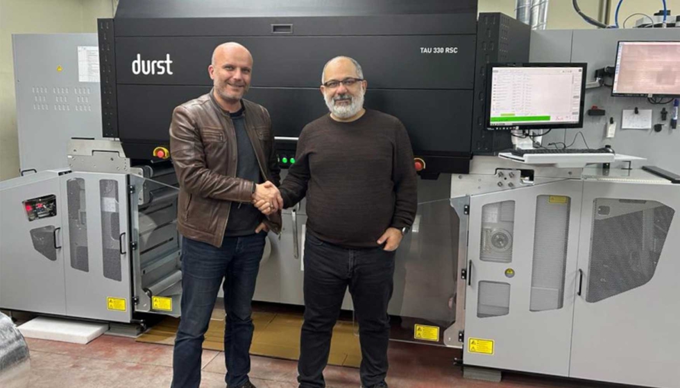 El impresor turco de etiquetas, iftsan Etiket & Ambalaj, incorpora a su parque de maquinaria una unidad Durst Tau 330 RSC...