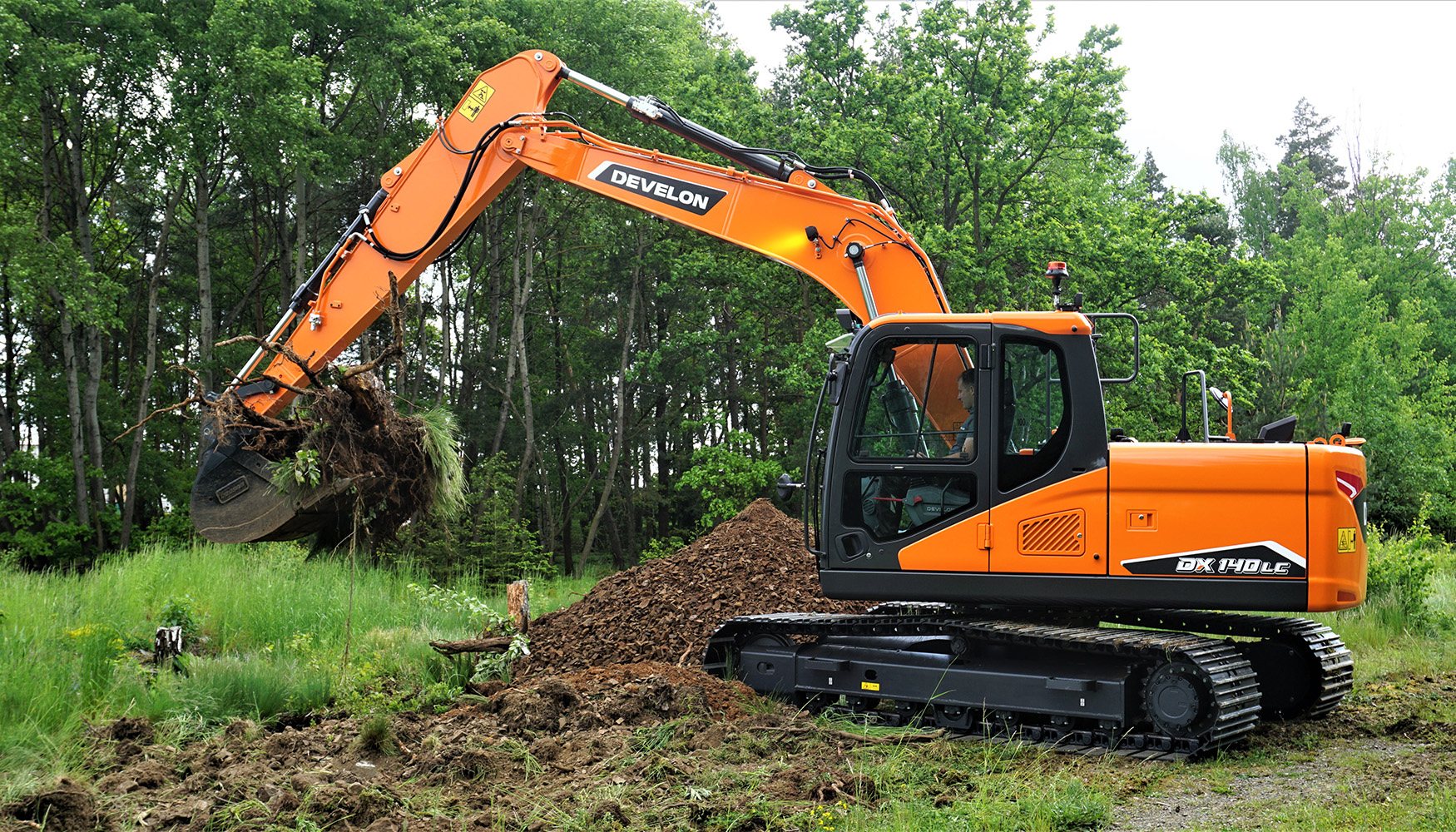 Develon DX140LC-7K