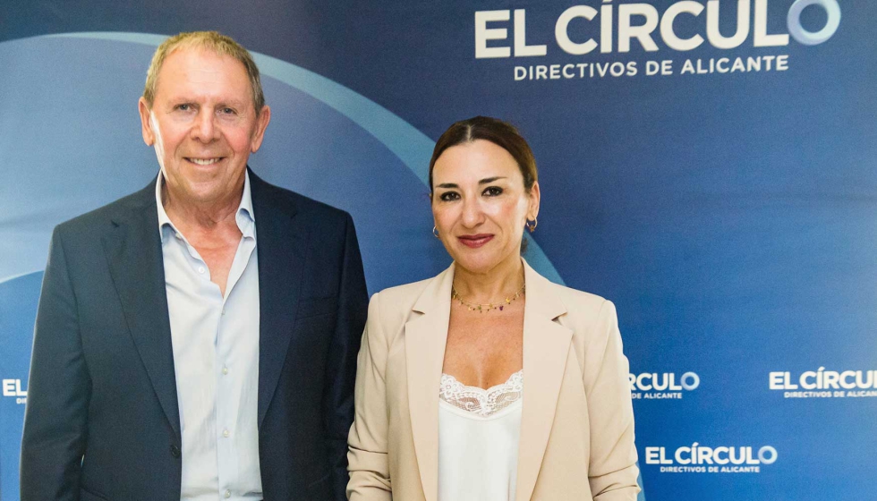 Joan Server junto con Eva Toledo, presidenta del Crculo-Directivos Alicante