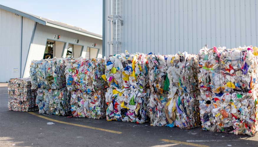 El pasado ao se reciclaron ms de 1,6 millones de toneladas de envases de plstico, latas, briks y papel y cartn...