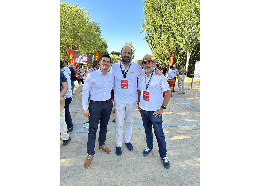 O mercado portugus esteve bem representado no evento de Madrid por Nuno Ferreira (Palfinger Portugal), Ricardo Dias (Palfinger Portugal)...