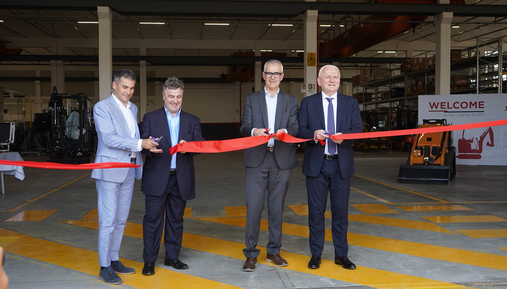 Cerimnia de inaugurao da fbrica