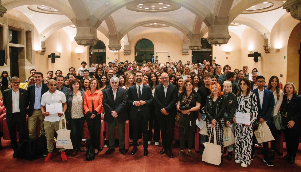 El acto de entrega de diplomas cont con una nutrida asistencia