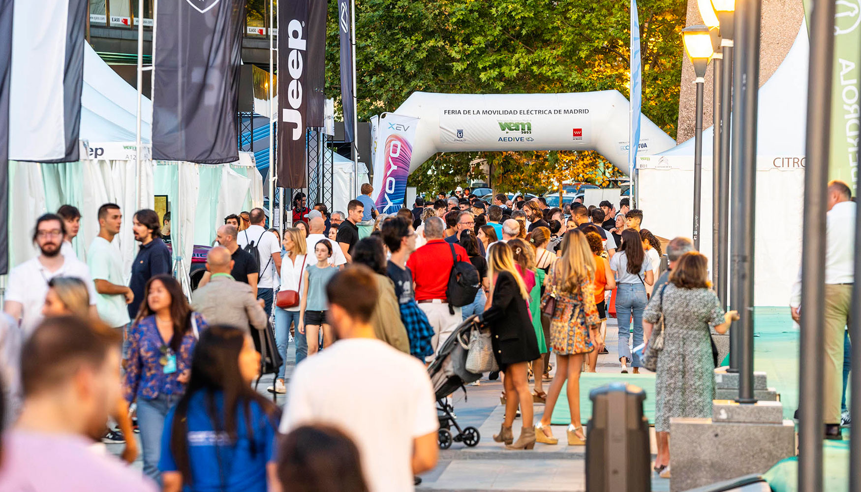 El director general de Aedive, Arturo P�rez de Lucia, subraya que la inminente edici�n de VEM ser� la primera inaugurada por un alcalde de Madrid...