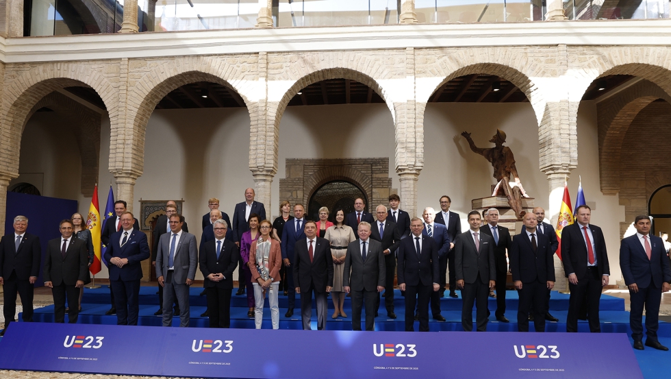 Foto final la Reunin informal de ministros (RIM) celebrada en Crdoba