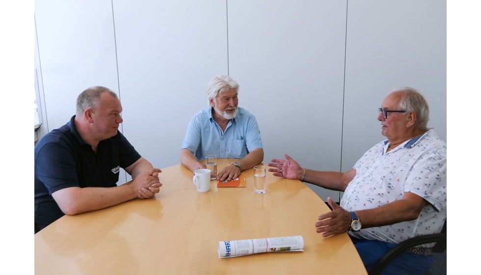 Elmar Volkert, Walter Bhm y Jrgen Arnold evocan el recorrido del Servicio de Vidrio Aislante de Glaston...