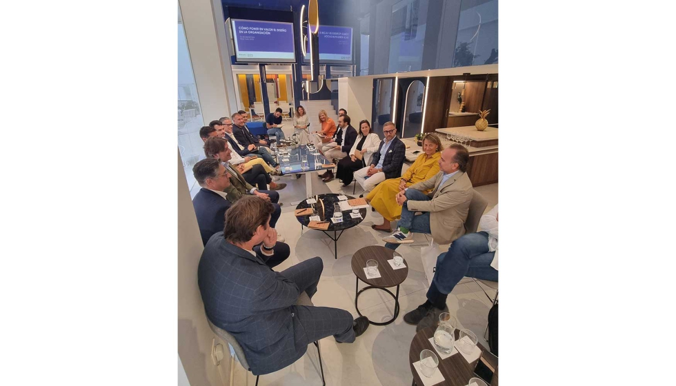 Instant�nea del encuentro celebrado en la Universidad de Deusto