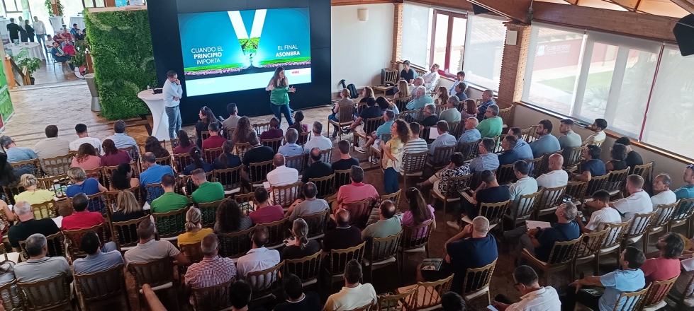 250 personas asistieron al evento de FMC en la presentacion de Verimark en Almeria