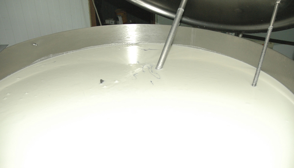 Tanque de leche en una explotacin ganadera