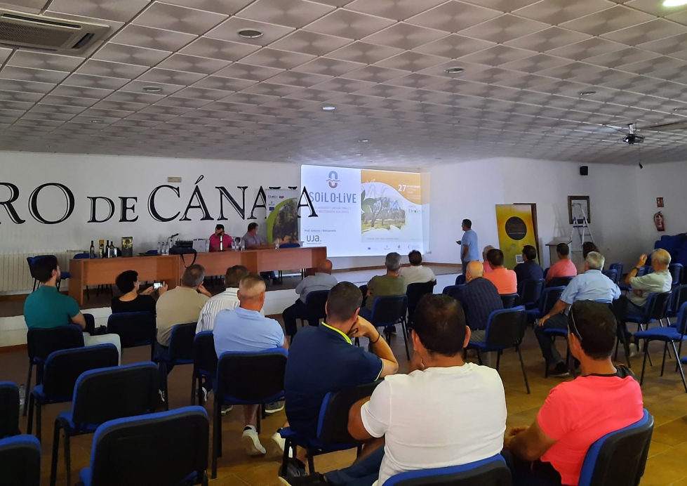 Agricultores de Jimena (Jan) se forman en sostenibilidad y cubierta vegetal en una jornada organizada por Deoleo en el marco de Soil O-Live...