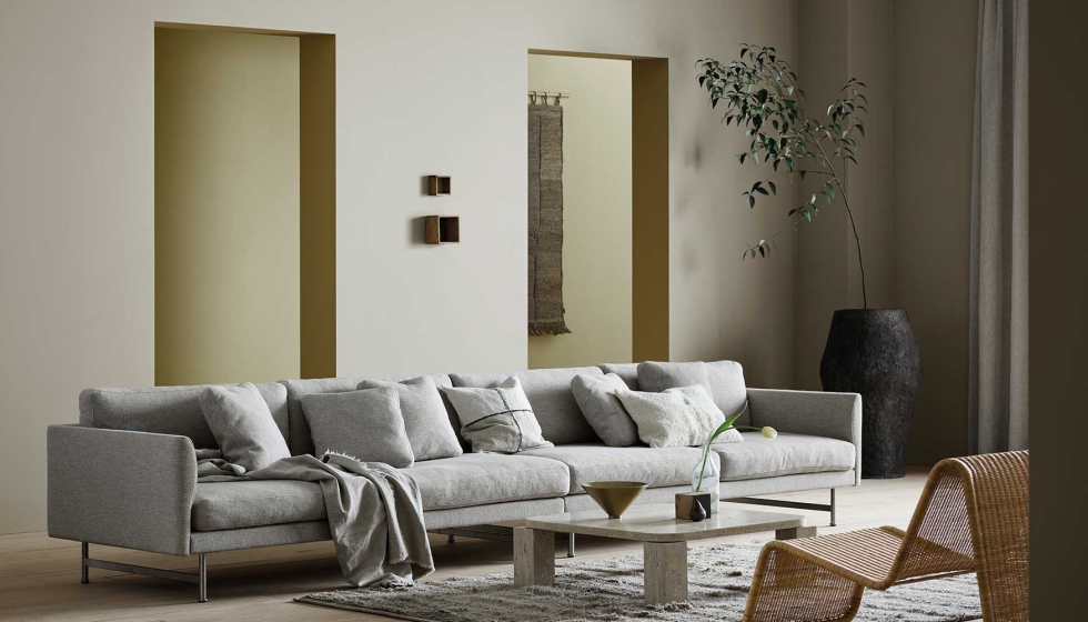 Saln con los colores Antwerp Beige, Soothing Beige, Earthy Yellow, Mexico, y Mist