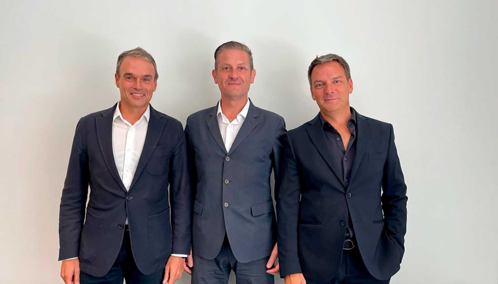 De izq. a dcha.: Aitor Launda, CEO Corporativo Mengual; Anastasio Abarca, propietario de Herknig; y Carlos Mengual, fundador de Mengual...
