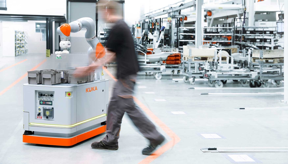 El cobot de Kuka es flexible y muy fcil de manejar por los operarios