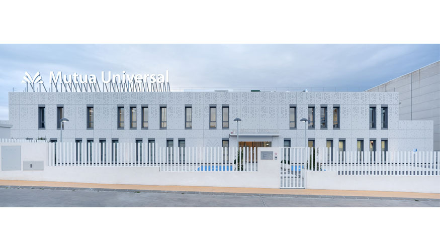 Imagen de Mutua Universal M�laga-Centro Sostenible, ganador de la 1� edici�n de los Premios Saint-Gobain