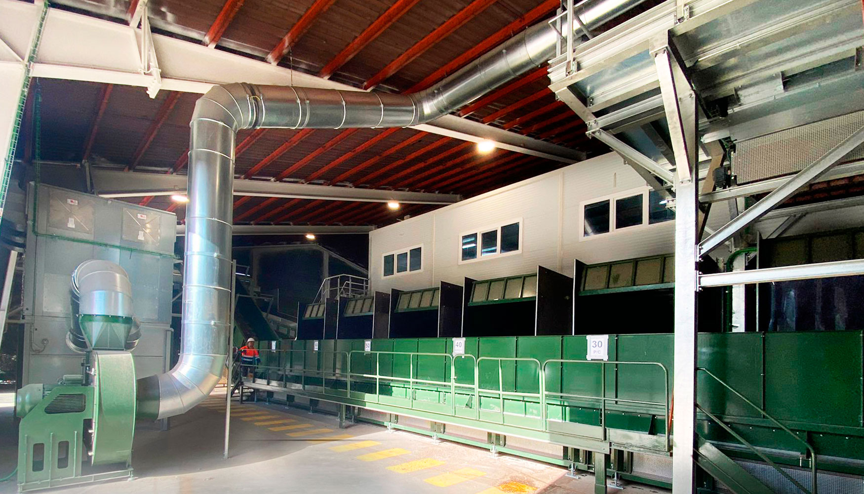 Las instalaciones de Torija estn formadas por planta de clasificacin, una planta de compostaje...