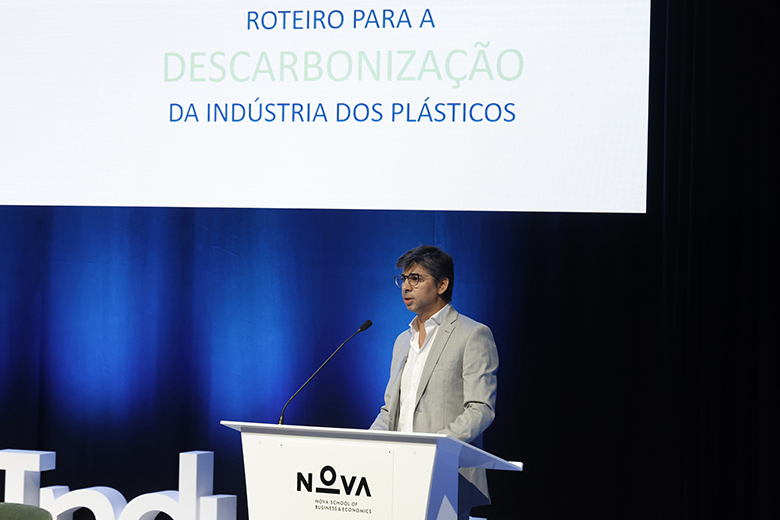 �Se mantivermos as pr�ticas atuais, o resultado que vamos ter � um aumento absolutamente brutal nas emiss�es�, advertiu Hermano Rodrigues...