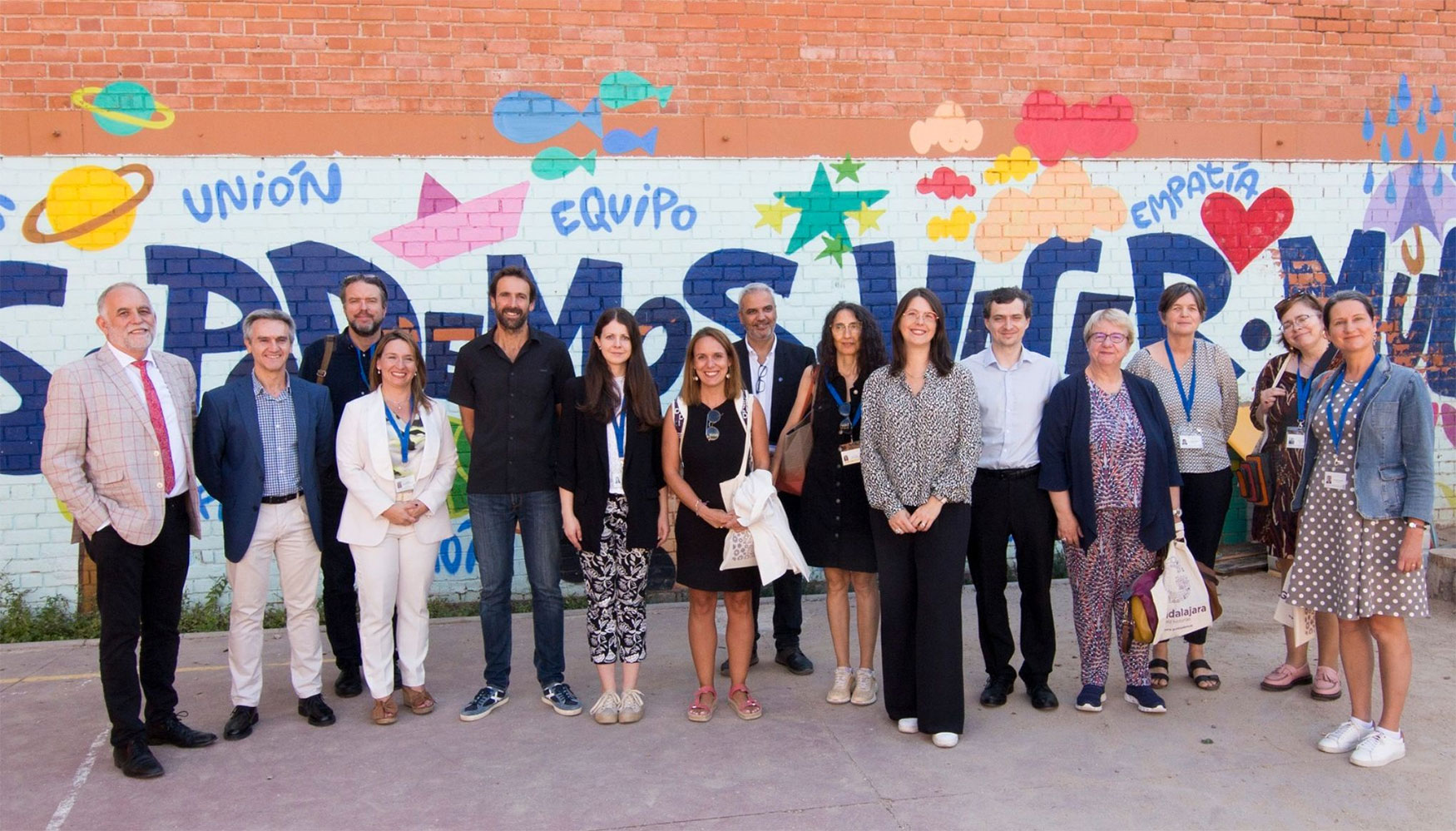 Delegados europeos en su visita al Colegio Rural Agrupado Francisco Ibaez de Iripal, en Guadalajara