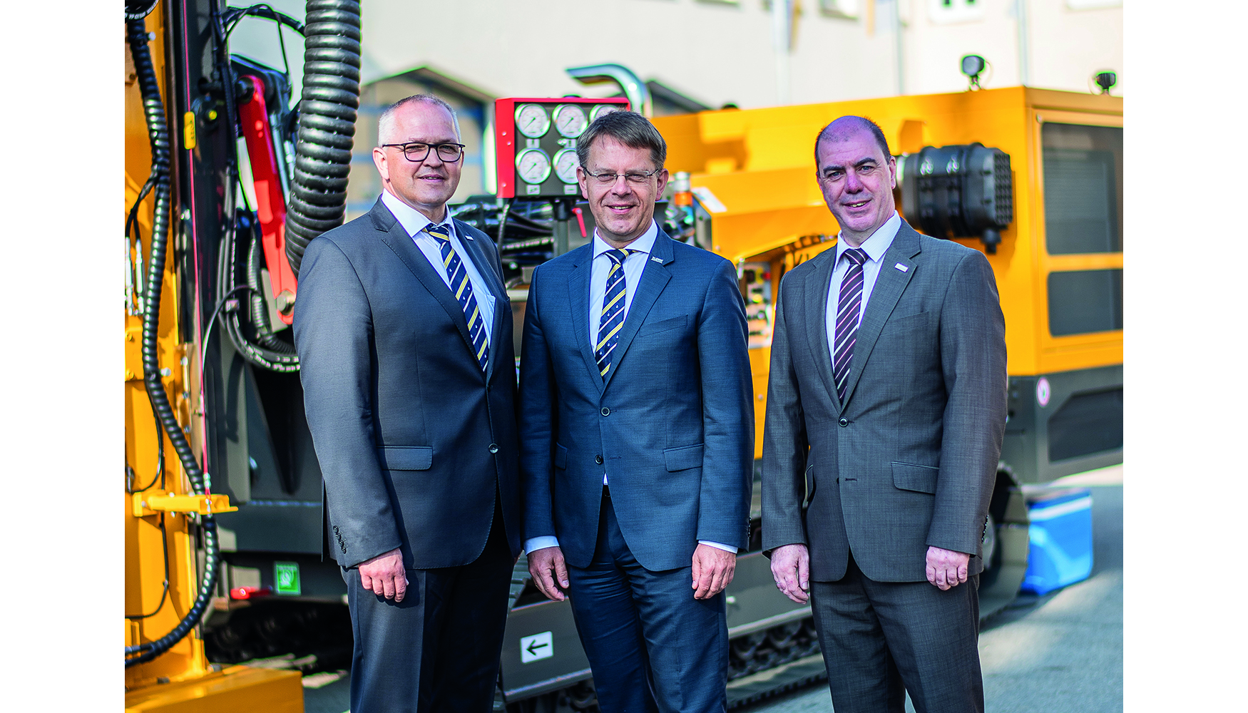Directores generales de Klemm Bohrtechnik GmbH. De izquierda a derecha: Georg Stahl, Dr. Carl Hagemeyer y Roy Rathner...