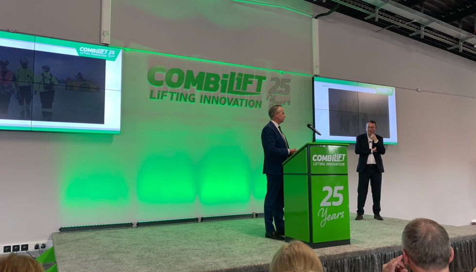 Martin McVicar, director general de Combilift, y Robert Moffett, CEO de la empresa, durante la presentacin