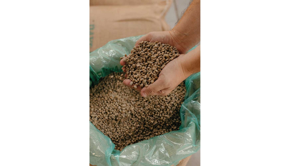 Solo en 2022, Syra coffee ha servido ms de 1 milln de cafs y ha sido abastecida con ms de 150.000 kg de caf