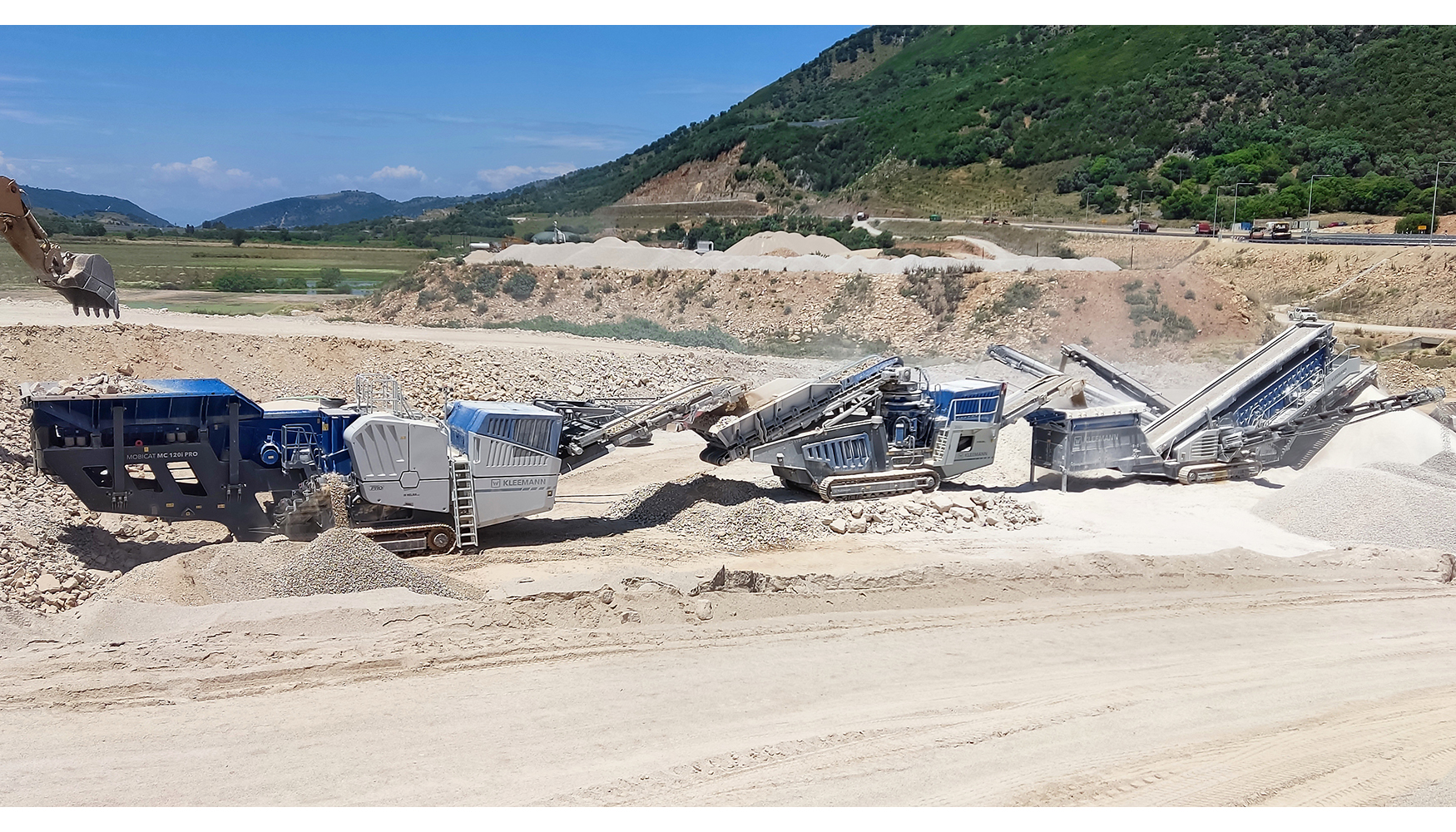 En el proyecto de infraestructura Amvrakia Odos en Grecia se utiliz una cadena de instalaciones de Kleemann de la gama Pro...