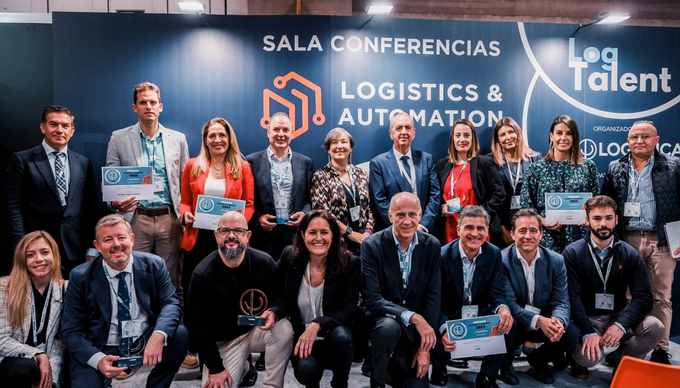 Foto de familia con todos los premiados