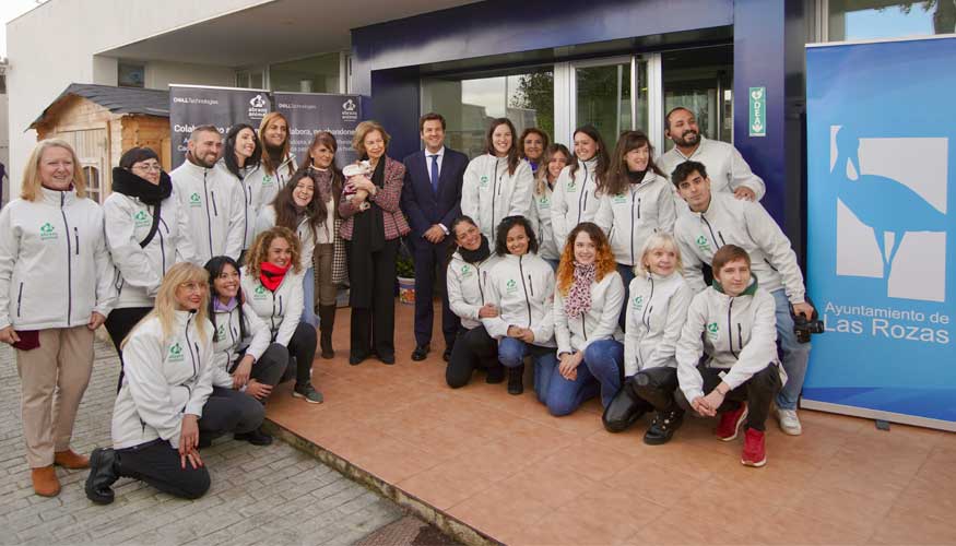 Dentro de las actividades se le explicaron los convenios con diversas organizaciones de mbito social...