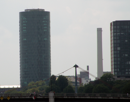 En Frankfurt, el volumen de contrataci�n subi�, en 2010, alrededor del 22%, unos 516.000 m2