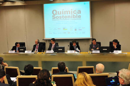 A moment of the II Jornadas 'Sustainable chemistry, innovative and competitive companies'