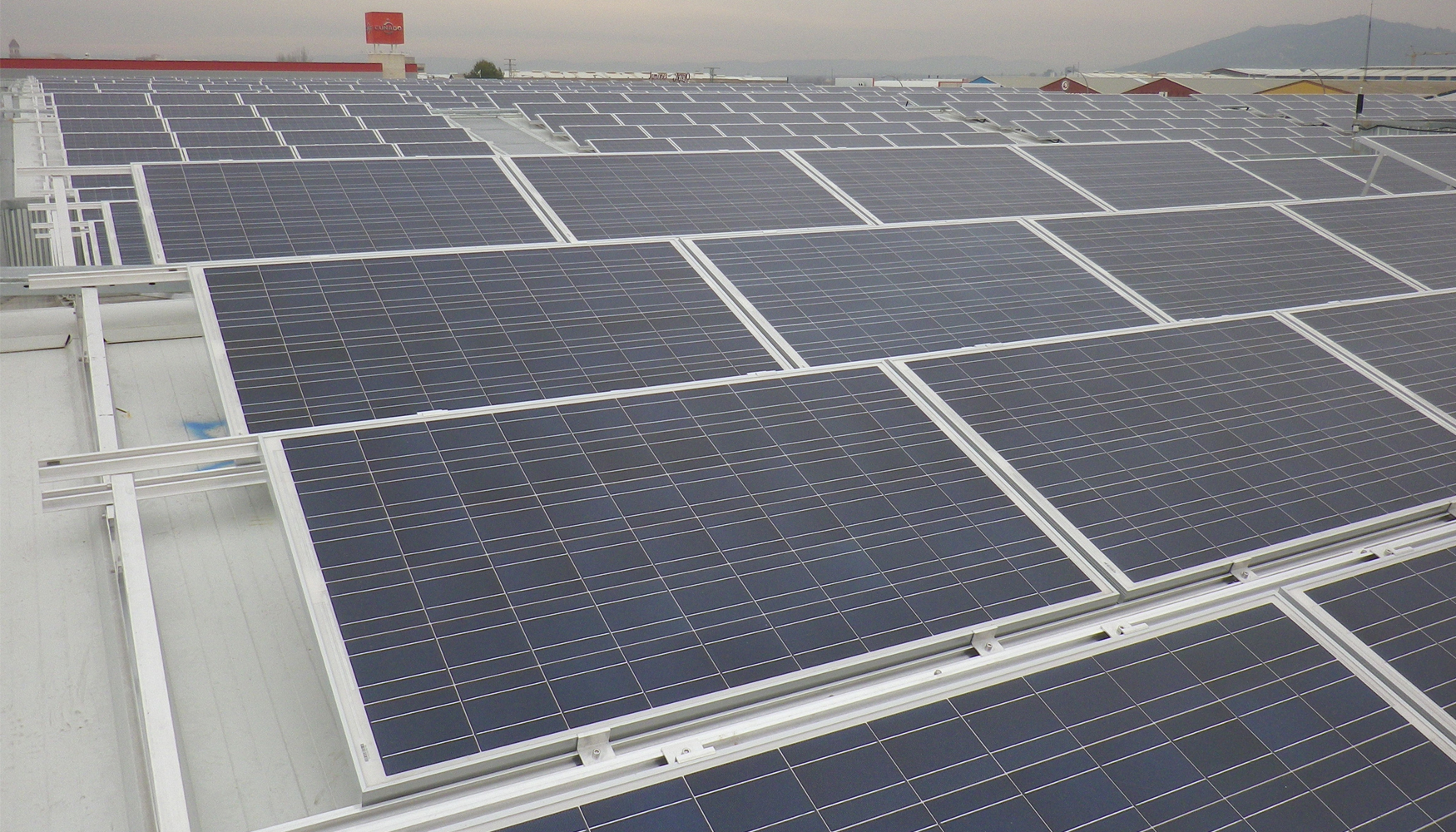 Los proyectos de fotovoltaica presentan un potencial de ahorro muy significativo...