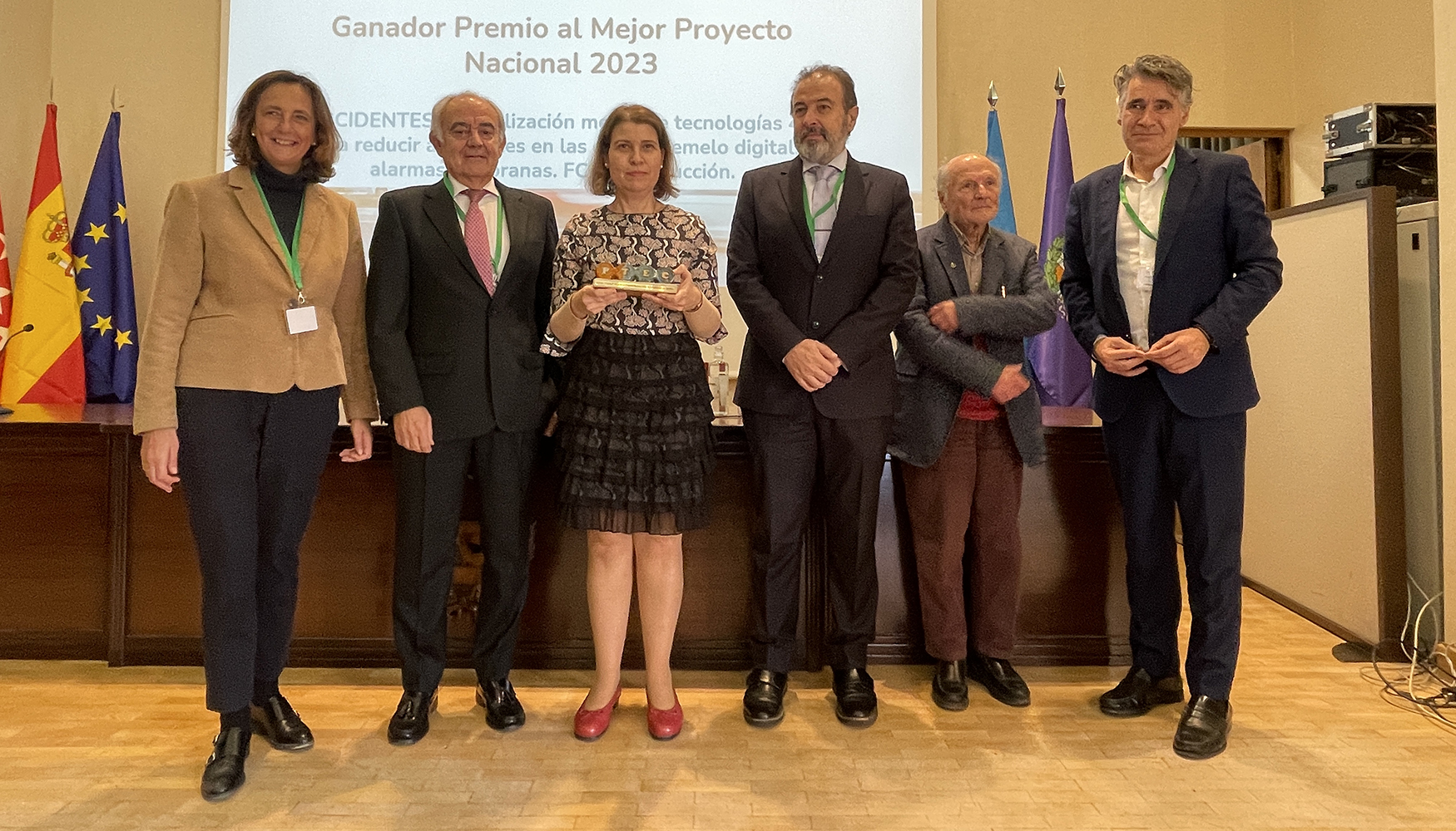 Entrega del I Premio al mejor proyecto nacional de miembros de PTEC...