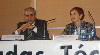 A la izquierda, Alberto Juanola Colom, presidente de Asoprovac, junto a Margarita Arboix...