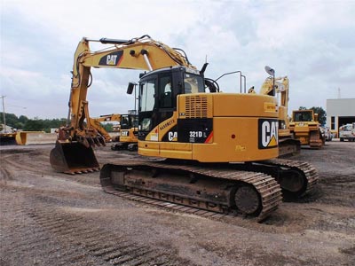 The excavator of Caterpillar 321D chain