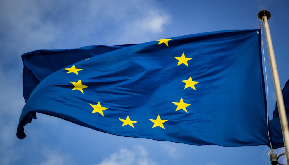 A Comisso Europeia tem objetivos ambiciosos com a sua proposta de legislao vinculativa em matria de embalagens na UE...