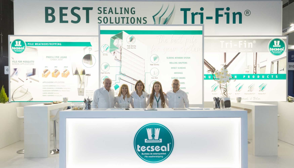 Equipo de Tecseal en el stand que tuvo la firma en Made Expo, Miln