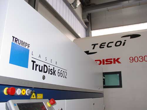 Maquina lser LS DISK 9030 de Tecoi equipada con generador lser TruDisk de Trumpf