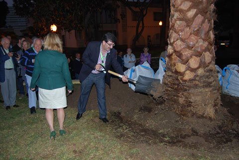 The Congress commemorative tree was planted in the Doramas Park in the capital of Gran Canaria