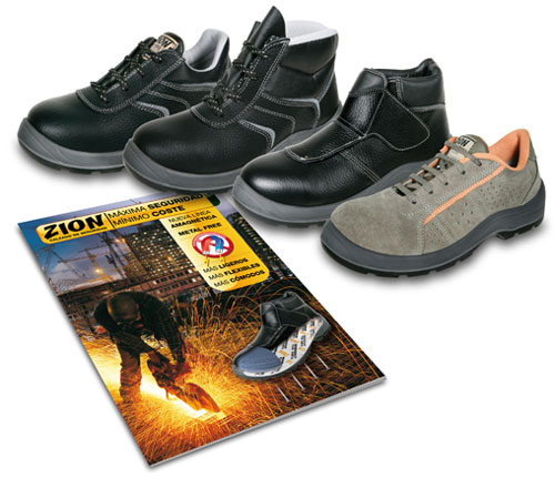La gama Zion  Metal Freeviene compuesta por 4 propuestas, 2 botines: Super Forja Totale, y Super Yunque Totale y 2 zapatos...