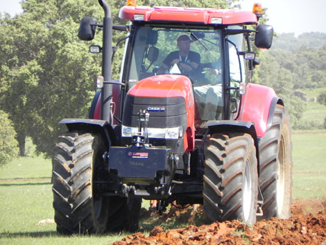 Case IH clients had the opportunity to test the tractors with the Efficient Power engine